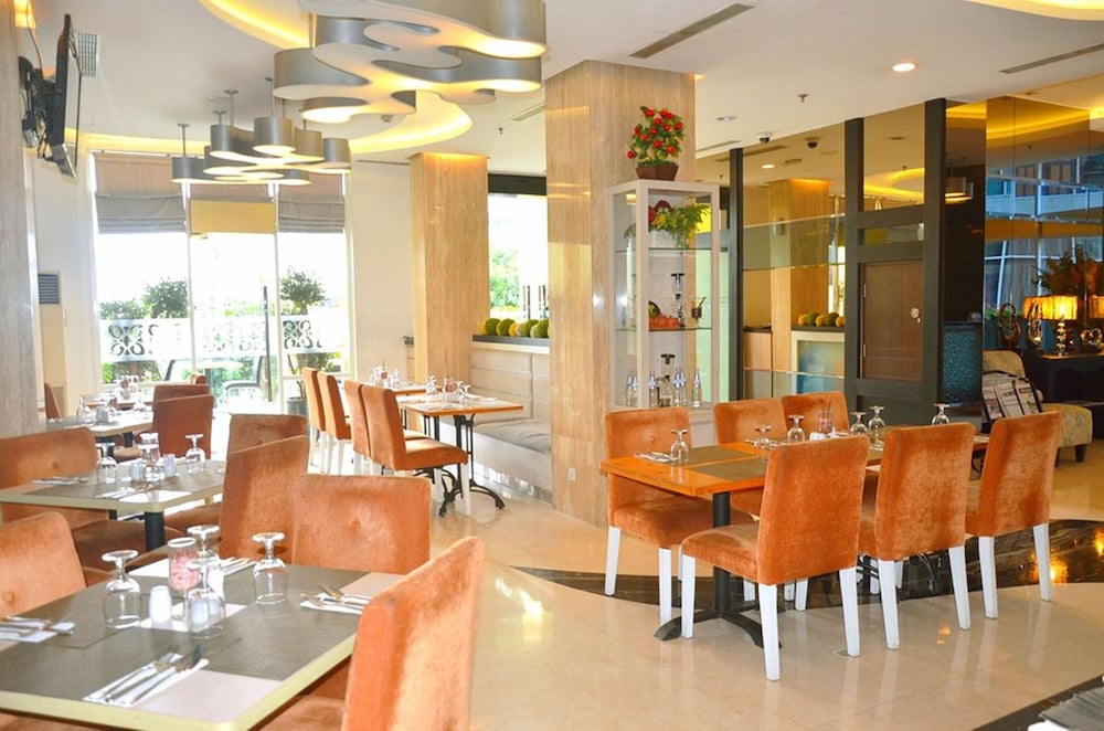 D prima Hotel Mega Kuningan (Ex GP Hotel Mega Kuningan) 38/53