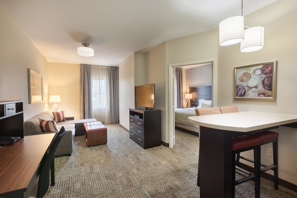 Staybridge Suites Houston I-10 West-Beltway 8 36/49