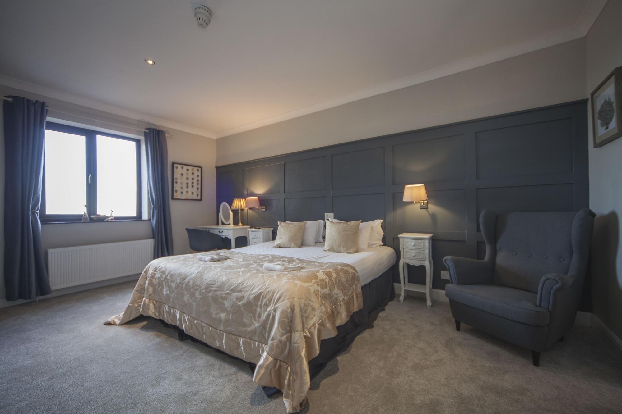 Bridal, Suite