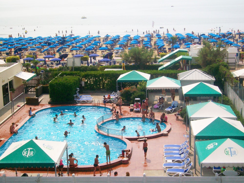 Hotel Caravelle and Minicaravelle 29/37