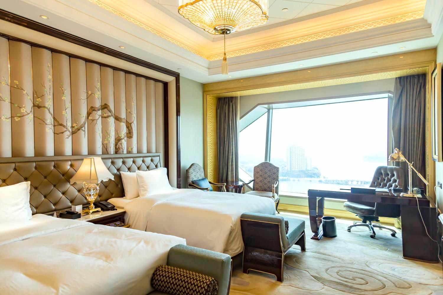 Executive, 2 Beds, with View