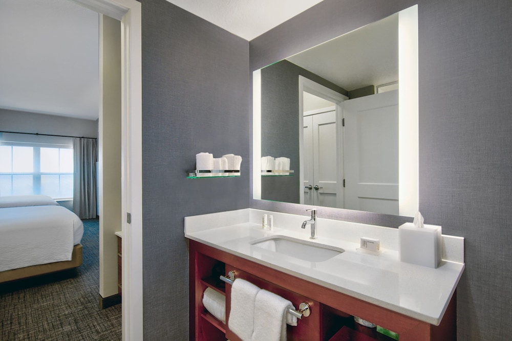 Residence Inn by Marriott Orlando at Flamingo Crossings Town Center 39/45