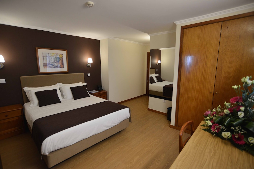Salgueiro Hotel 7/28