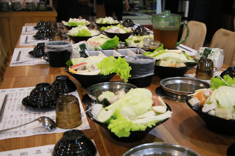Jinsha Lake Side Hotel 22/49
