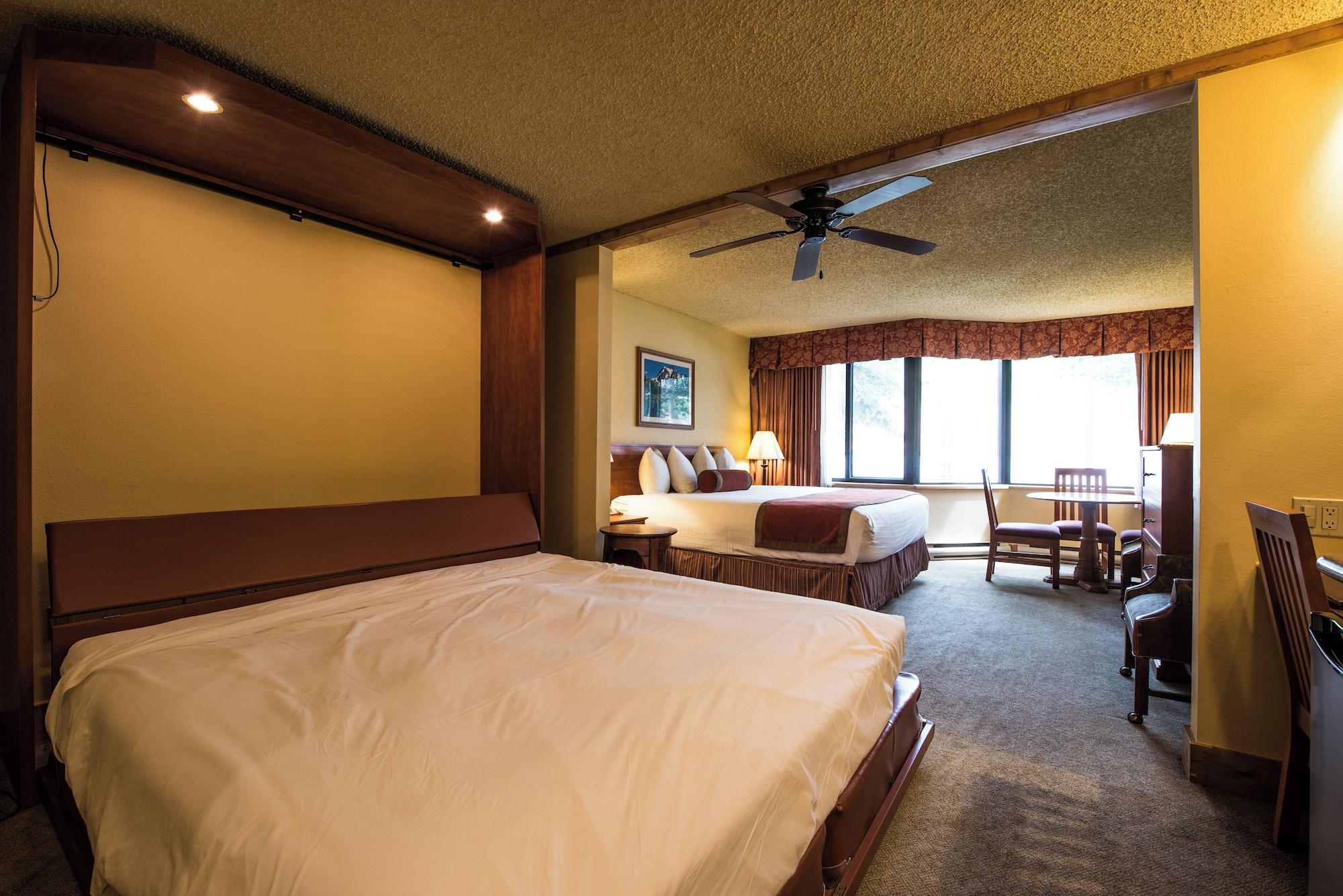 Studio, Multiple Beds