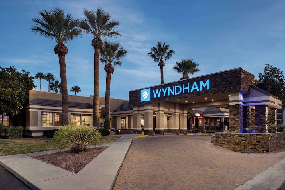 Wyndham Tucson Airport & Conference Center 58/66