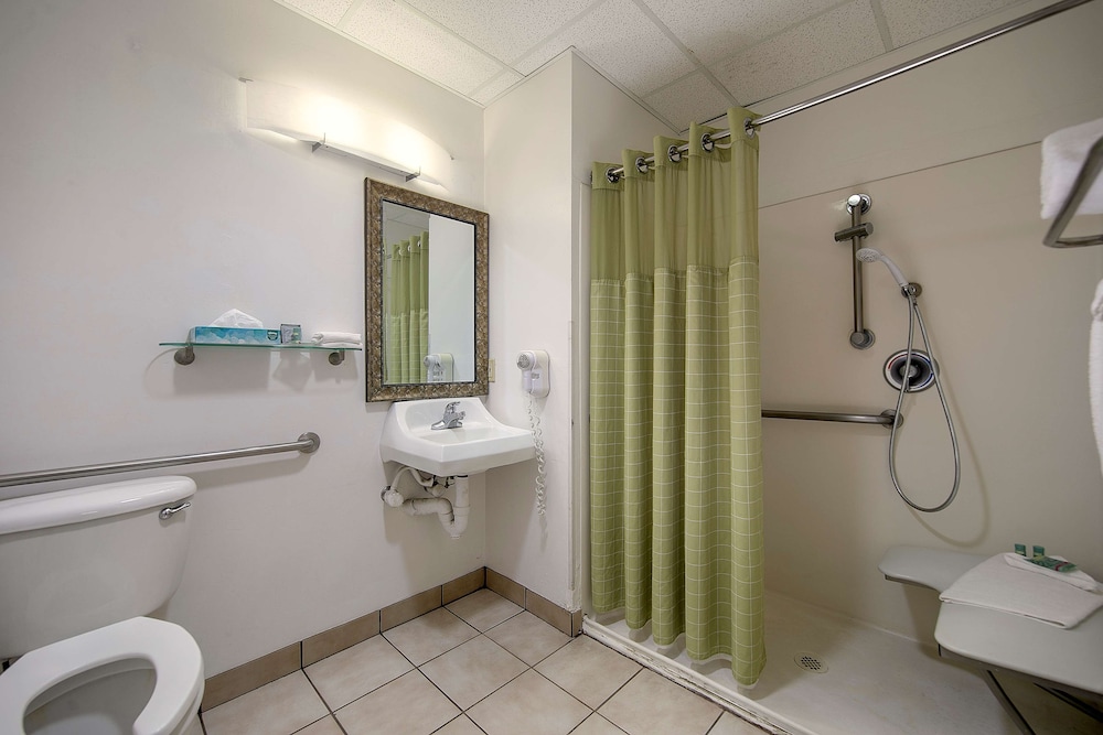 Best Western Liberty Inn 8/26