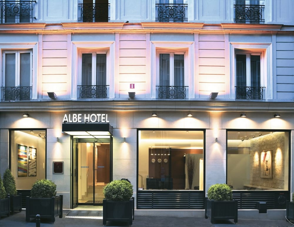HOTEL ALBE SAINT MICHEL photo1