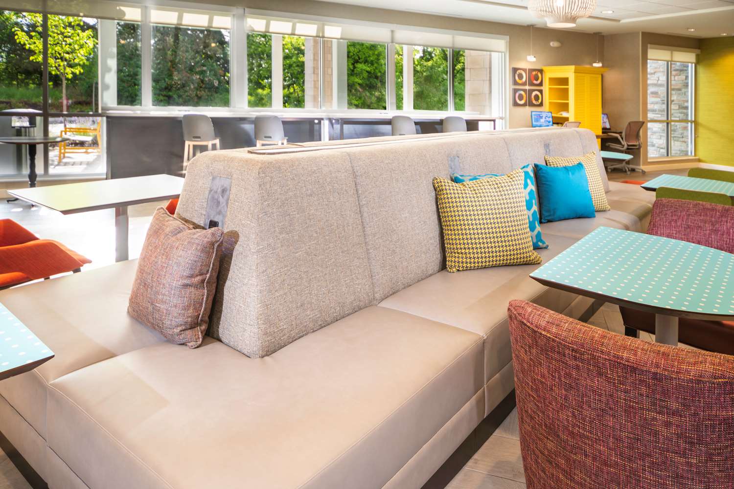 Home2 Suites by Hilton Minneapolis Mall of America 19/27