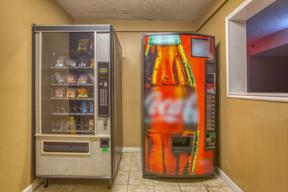 OYO タウンハウス タルサ ウッドランド ヒルズ 写真2