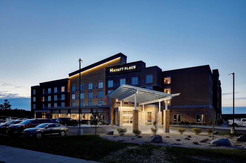 Hyatt Place Madison Verona 2/54