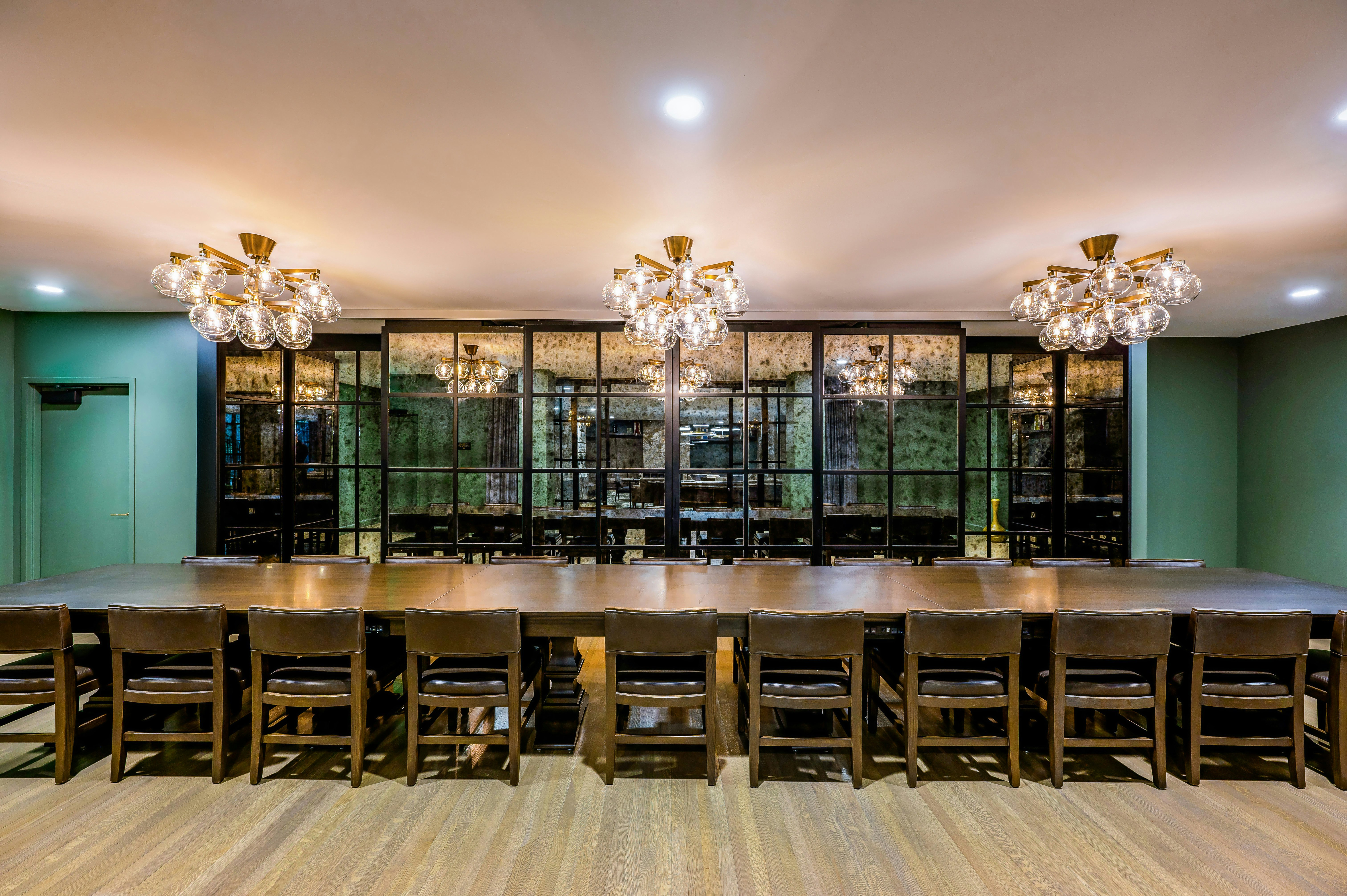Hotel Fort Des Moines, Curio Collection by Hilton 62/81