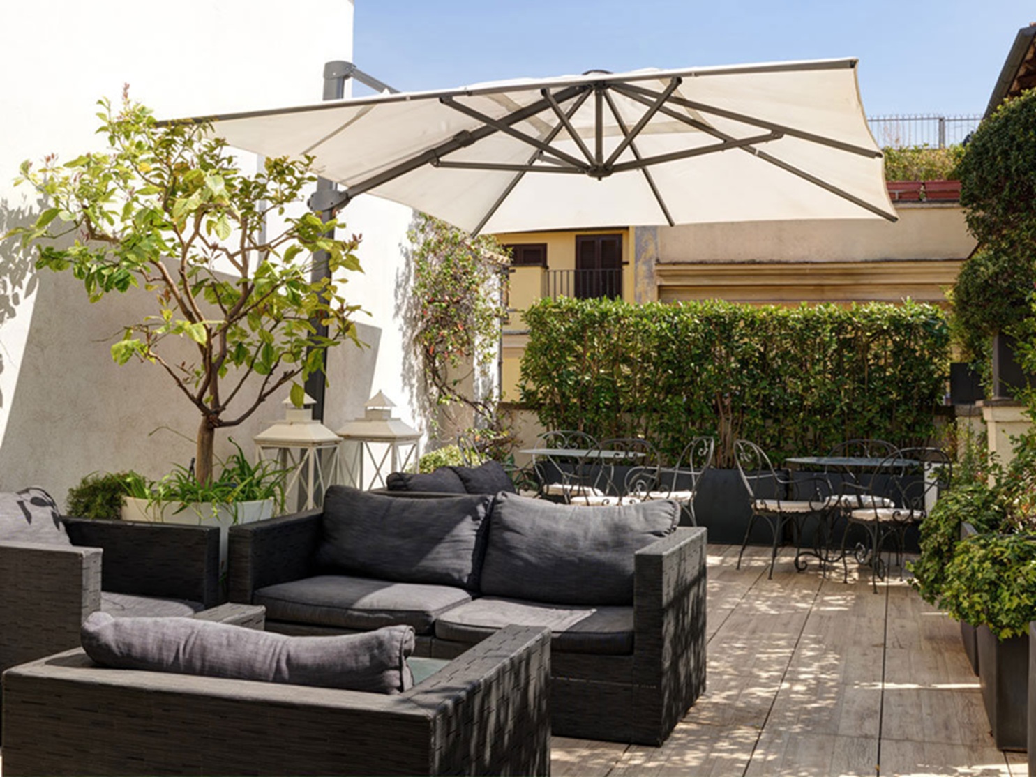 Pantheon Luxury 27/50