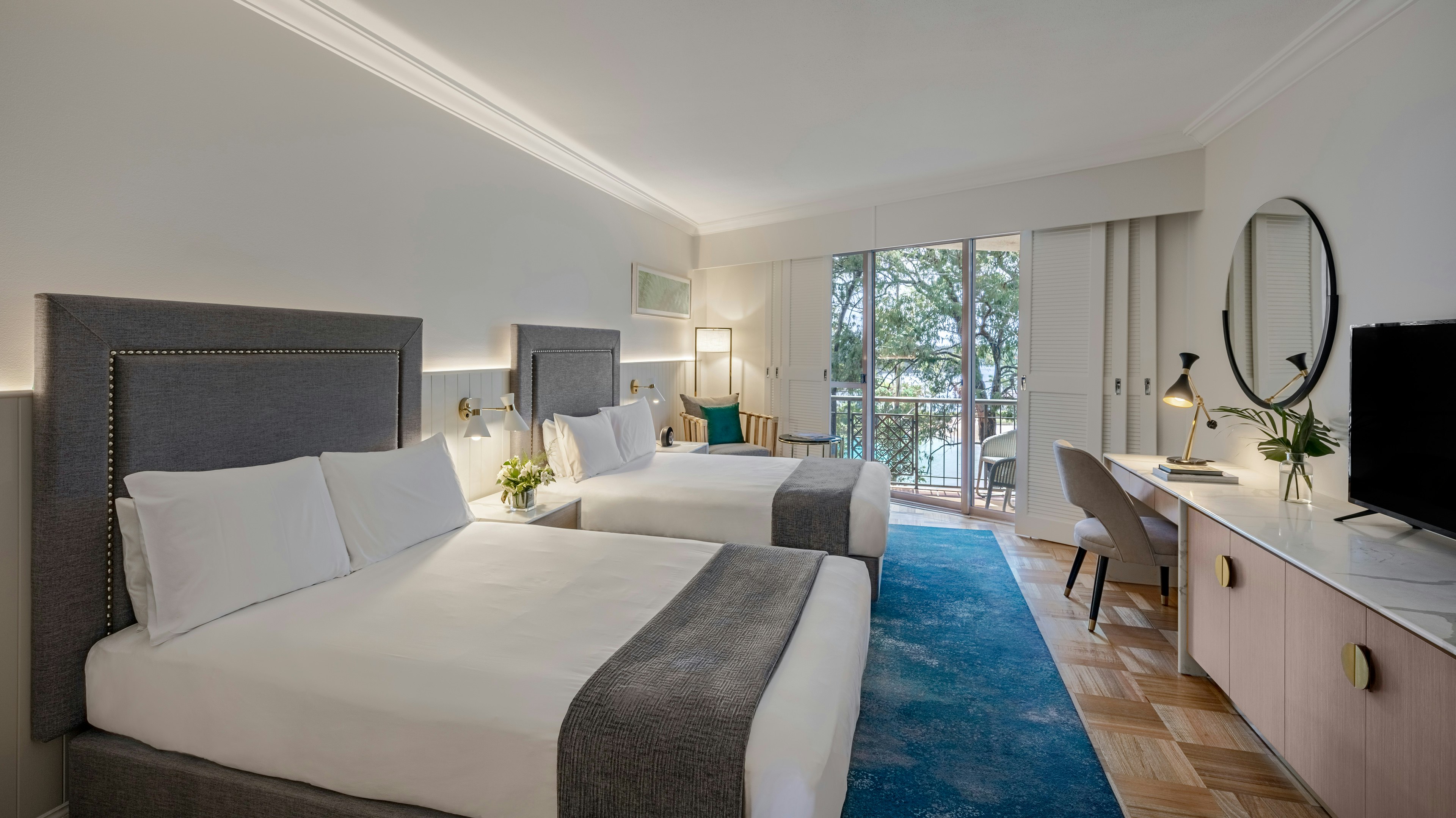 Lagoon, 2 Double Beds, Pool View