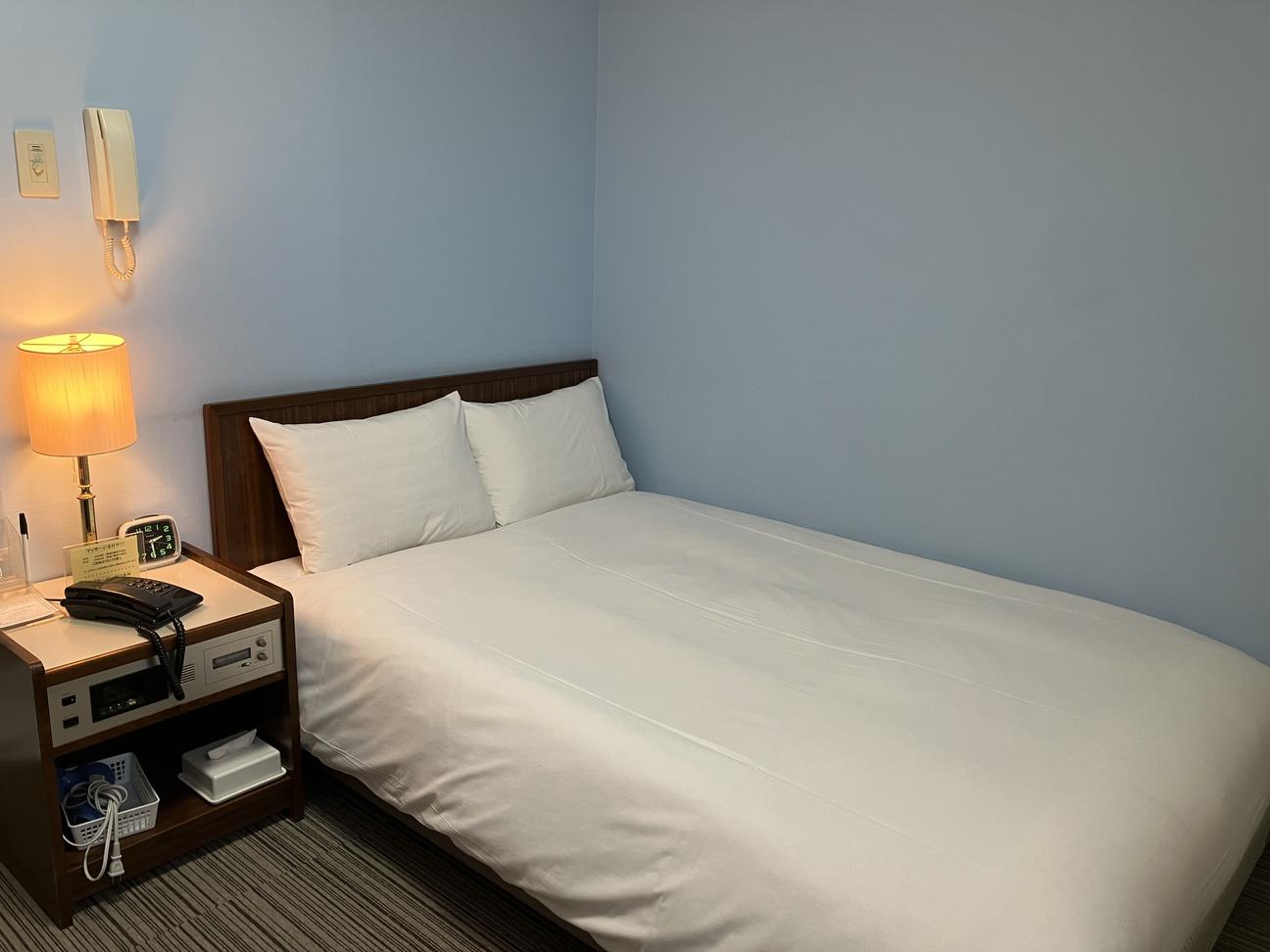 Semi Room, Standard, Semi Double Bed