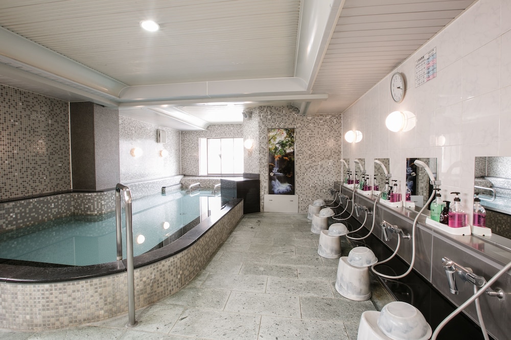 Ave Tennoji Hotel 56/62