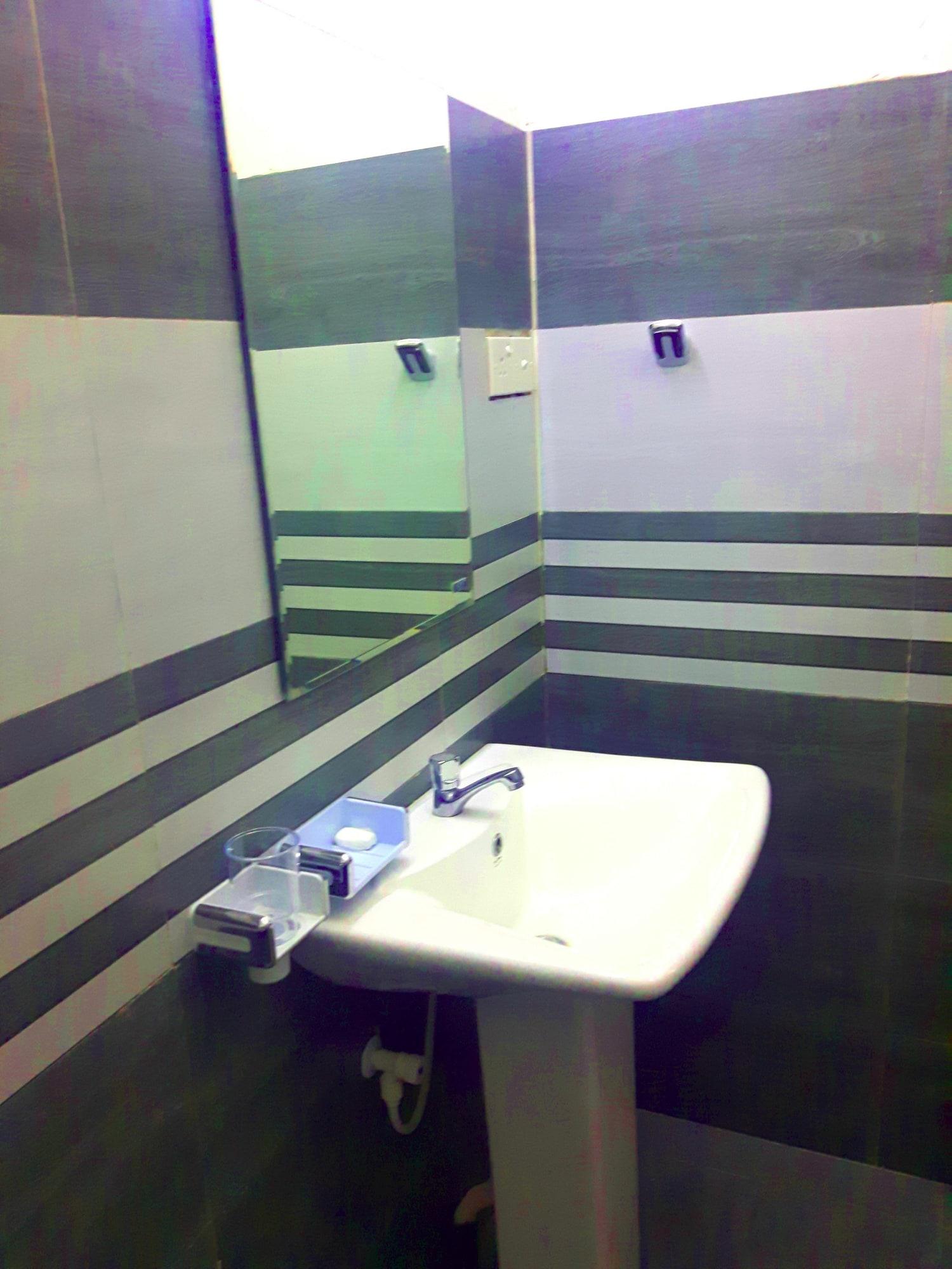 Nadee Villa Guest House 19/19