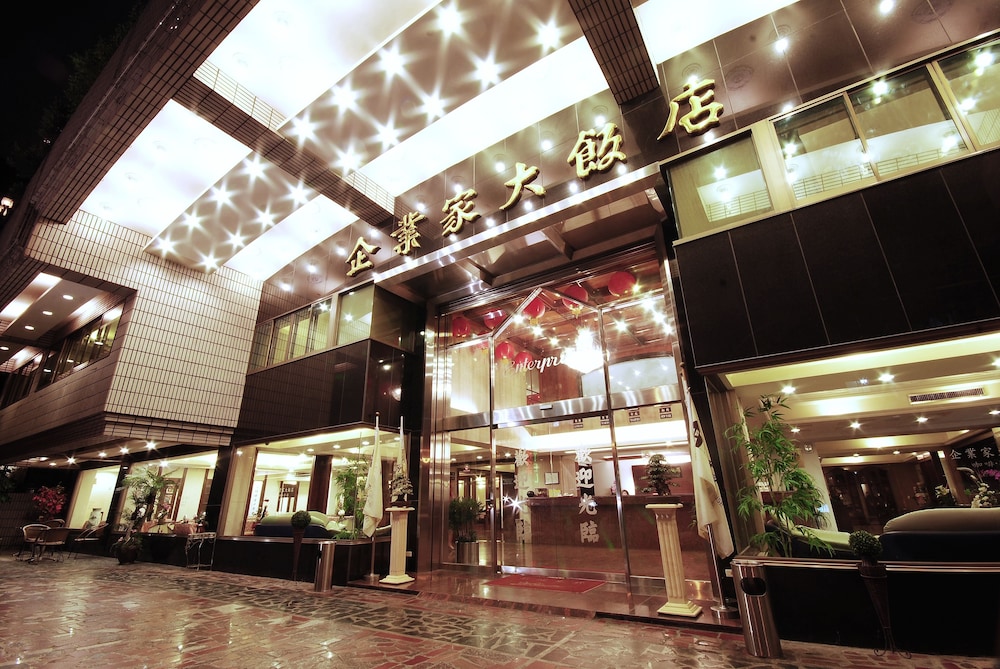 The Enterpriser Hotel 6/61