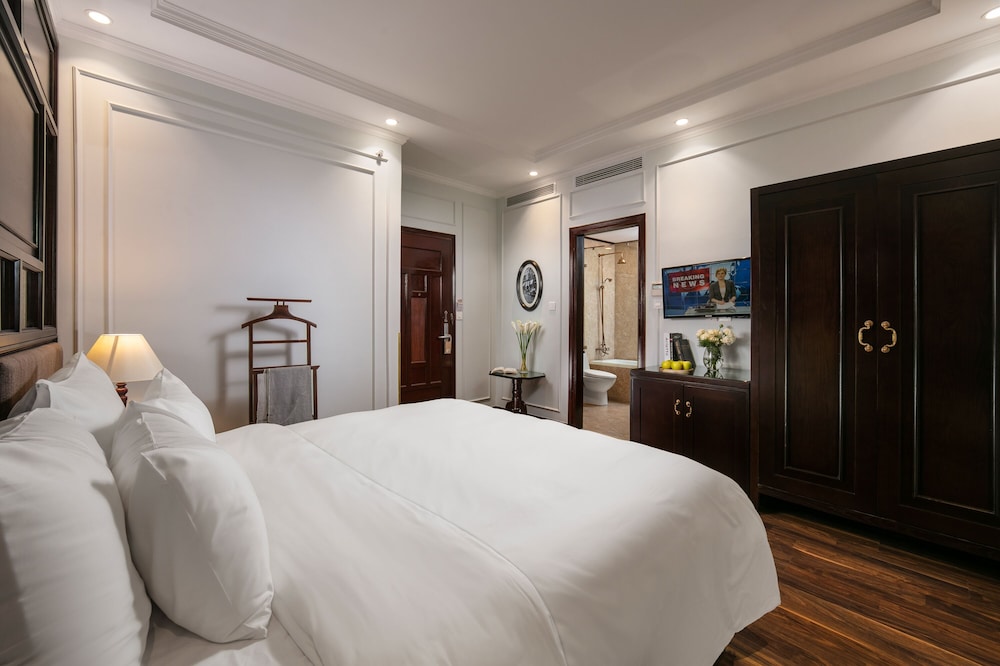 Hong Ngoc Dynastie Hotel 27/74