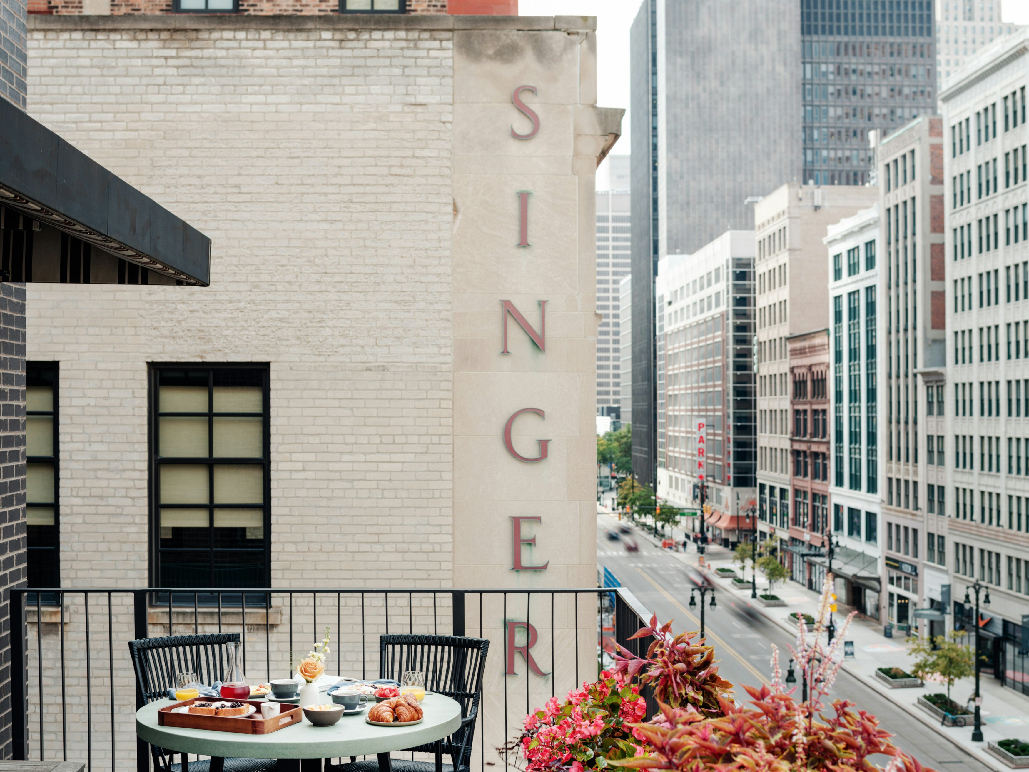Shinola Hotel 5/50