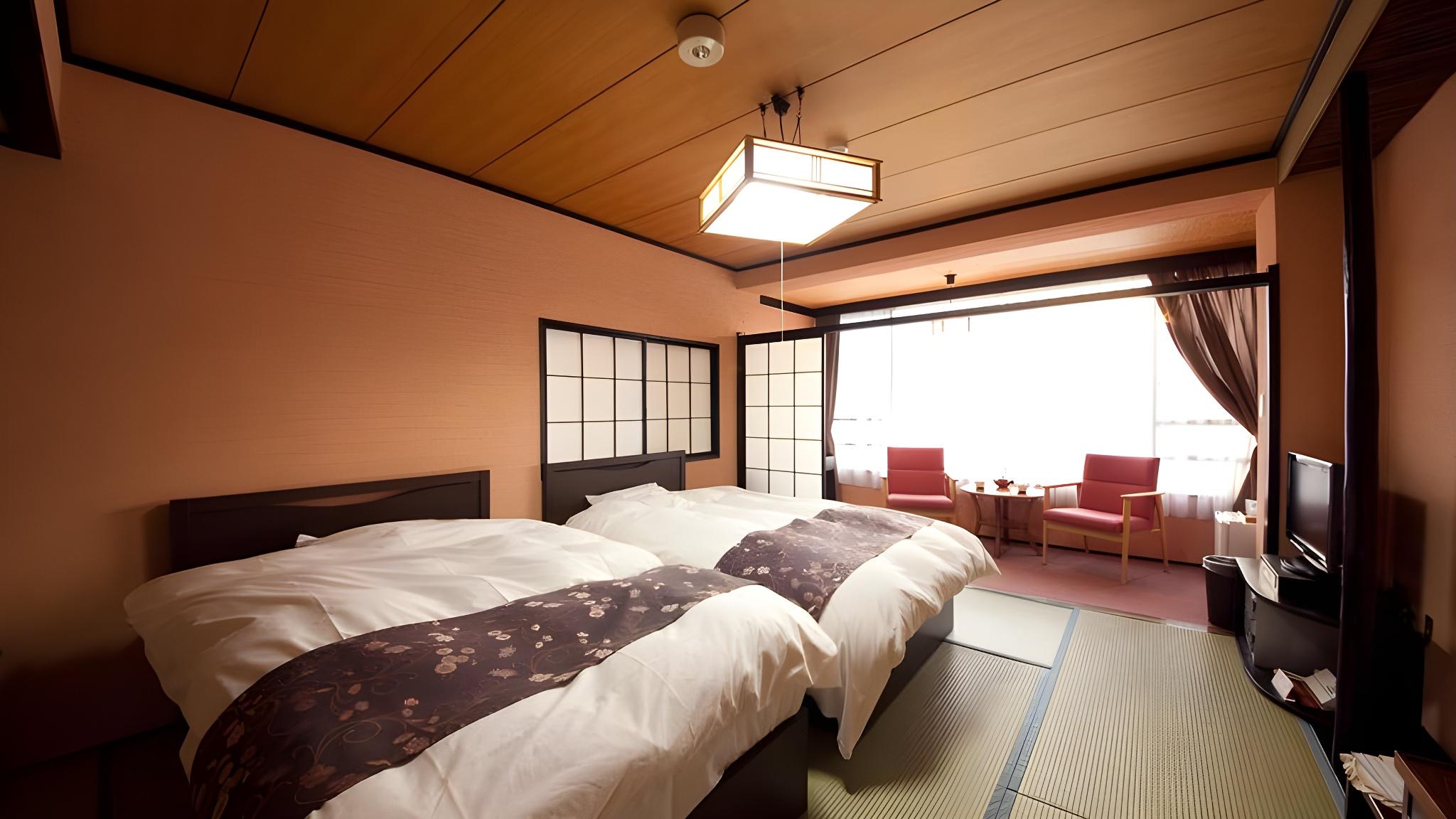 Room, Twin Beds, Riverside, Tatami