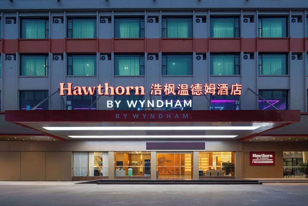 Hawthorn by Wyndham Guangzhou Baiyun Airport 1/20