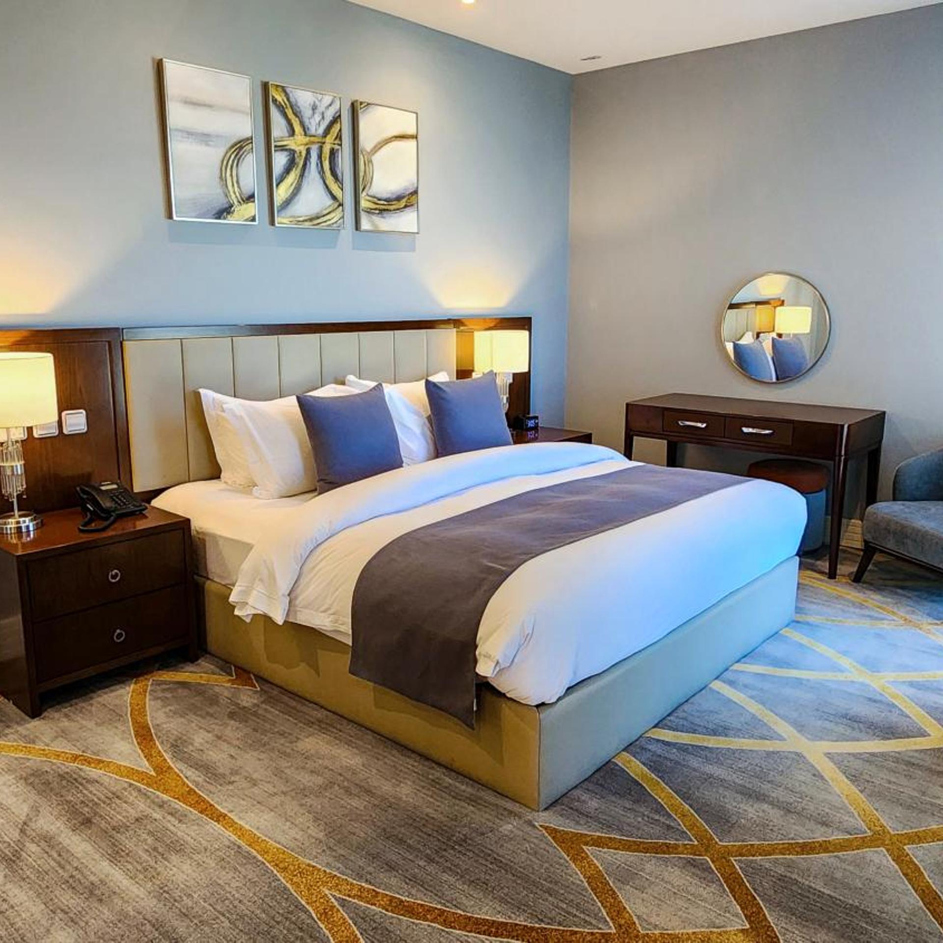 PANORAMIC SUITE
