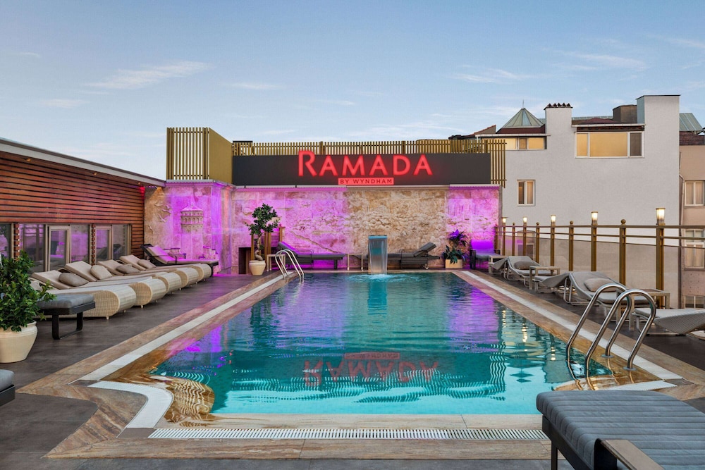 Ramada by Wyndham Istanbul Pera 3/50