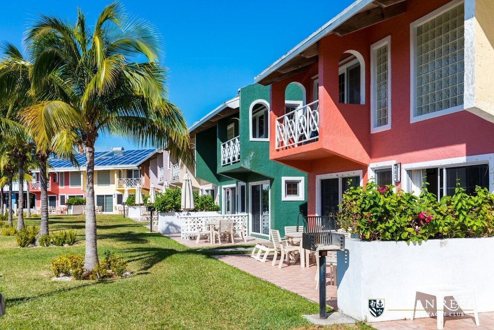 Ocean Reef Yacht Club Resort 69/75