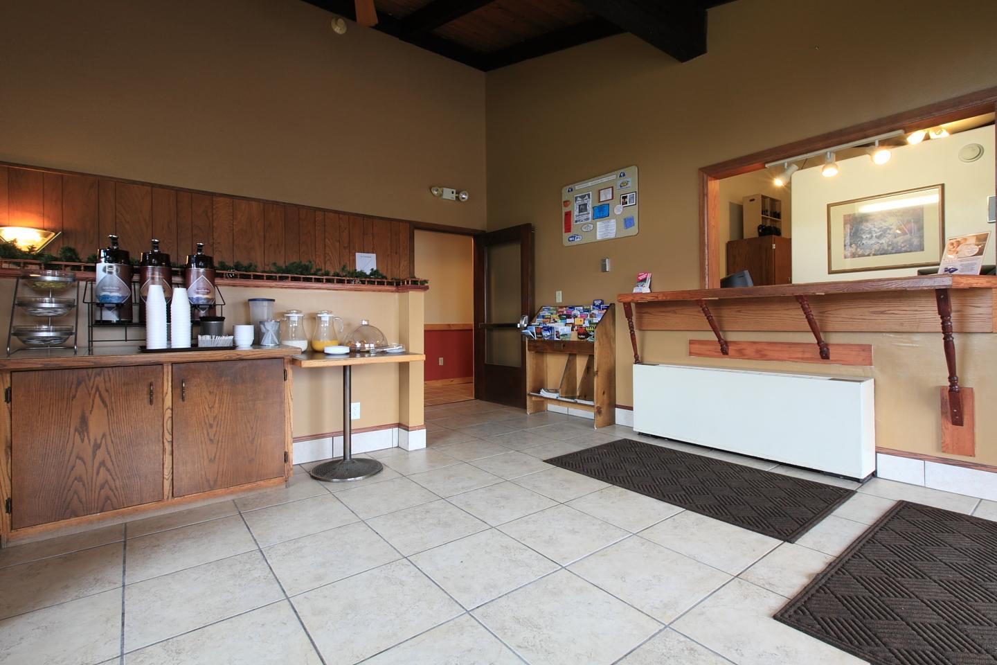 Americas Best Value Inn Hinckley 4/25