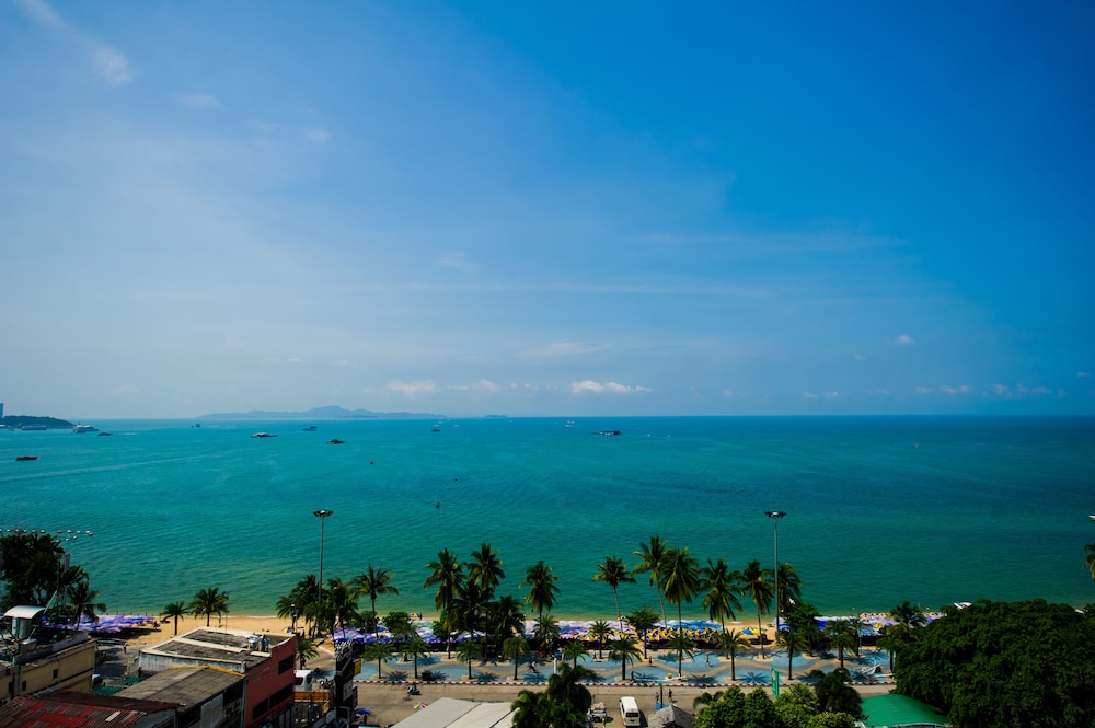 Hotel Selection Pattaya 32/38