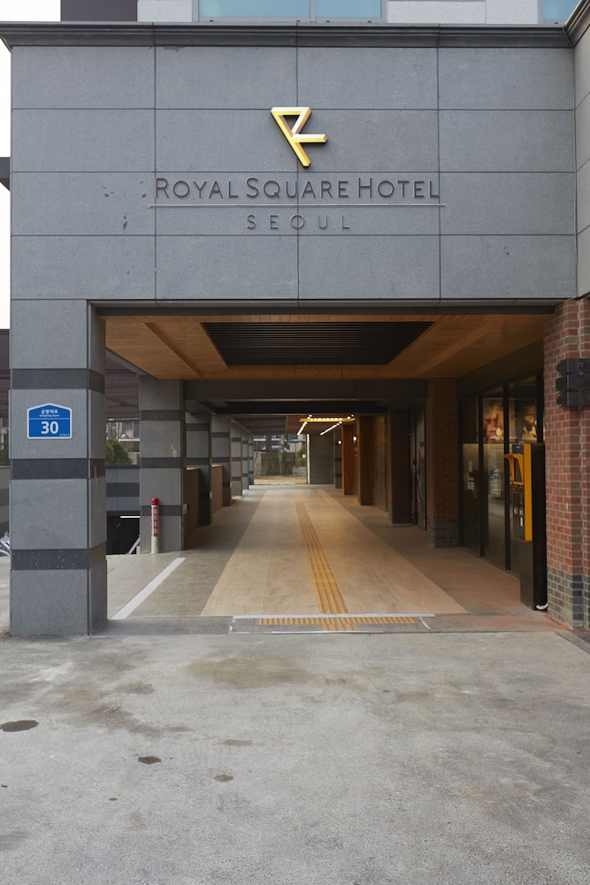 Royal Square Hotel Seoul 49/52