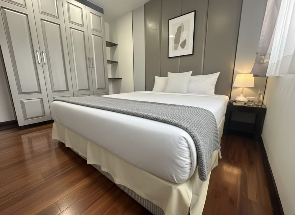 1 Bedroom, Tower, Suite, King Bed
