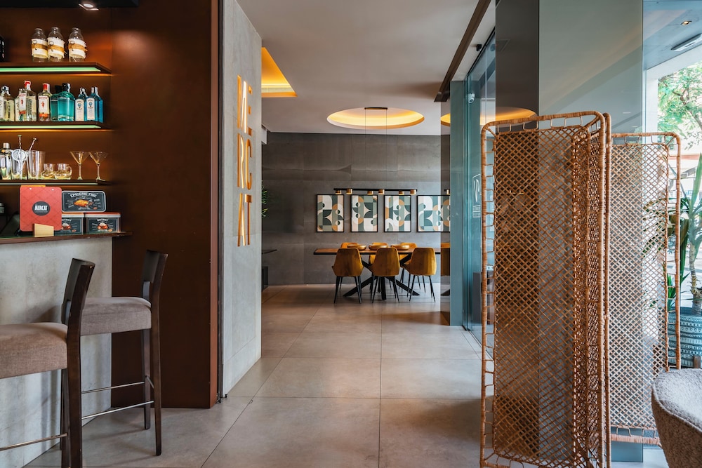 Vincci Mercat Hotel 46/53