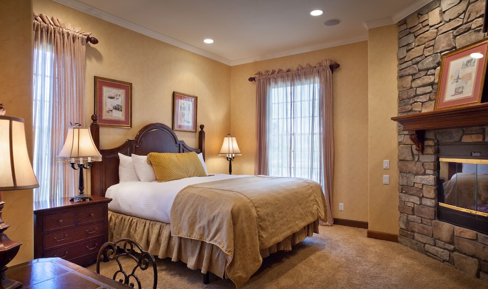 جناح بسريرين كينج وسريرين كوين بـ3 غرف نوم مع أريكة، Bluegreen Vacations Big Bear Village, an Ascend Collection Resort 7/8