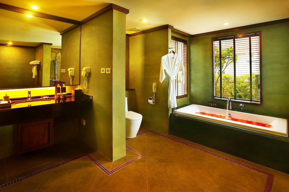 Nora Buri Resort and Spa 28/68