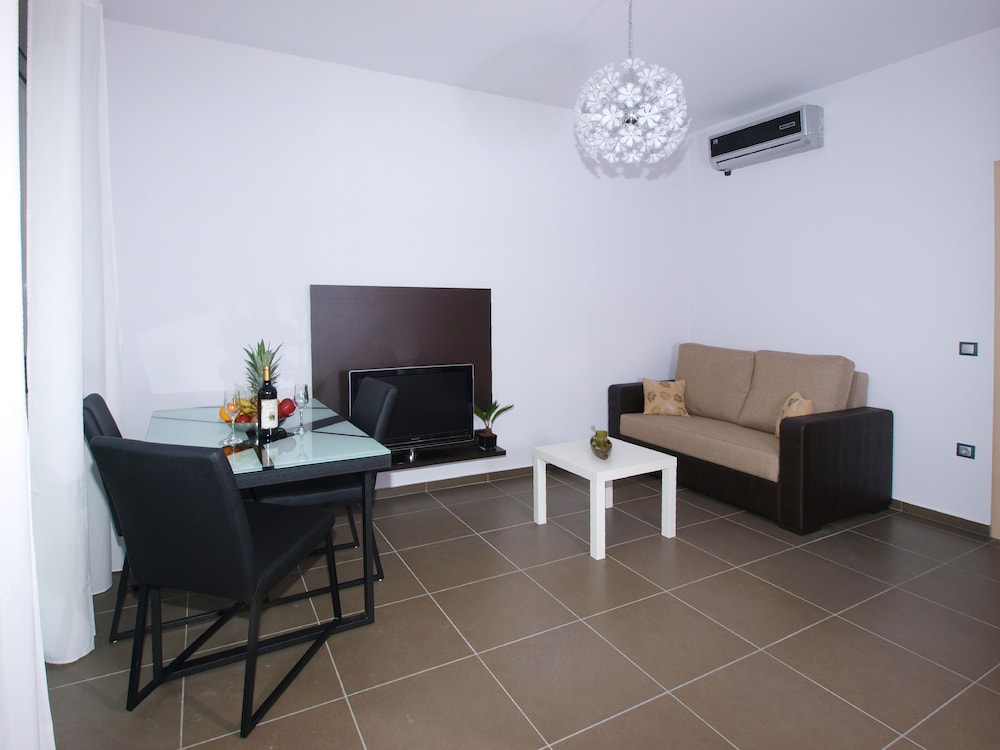 Plakias Suites 52/66