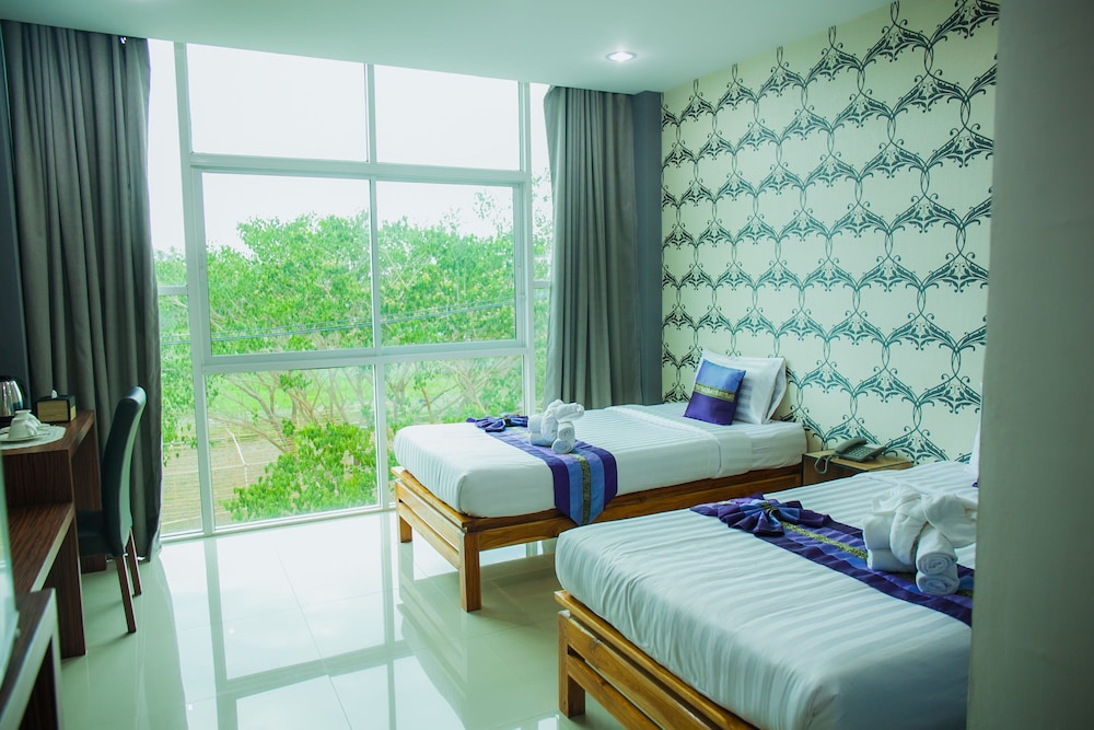 Km Hotel Chiangmai 18/41