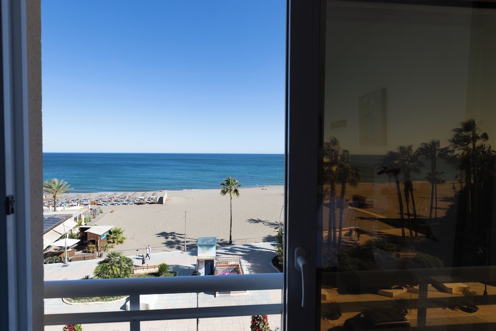 Hotel Mediterraneo 35/50