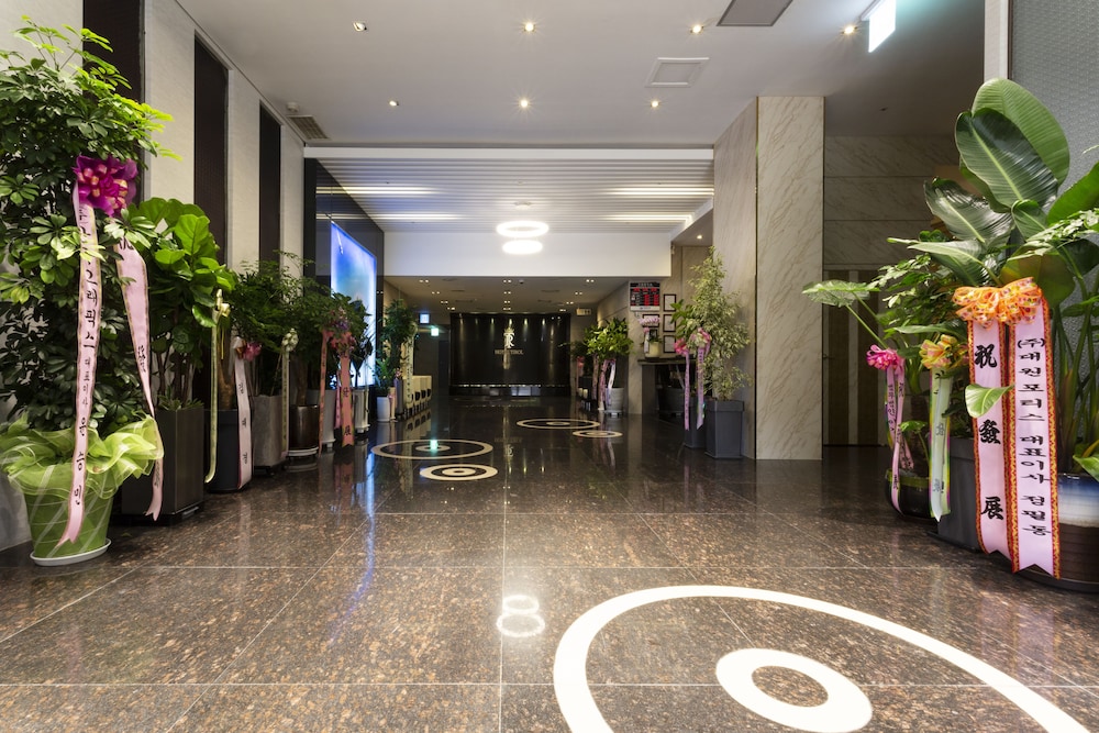 Hotel Tirol 15/34