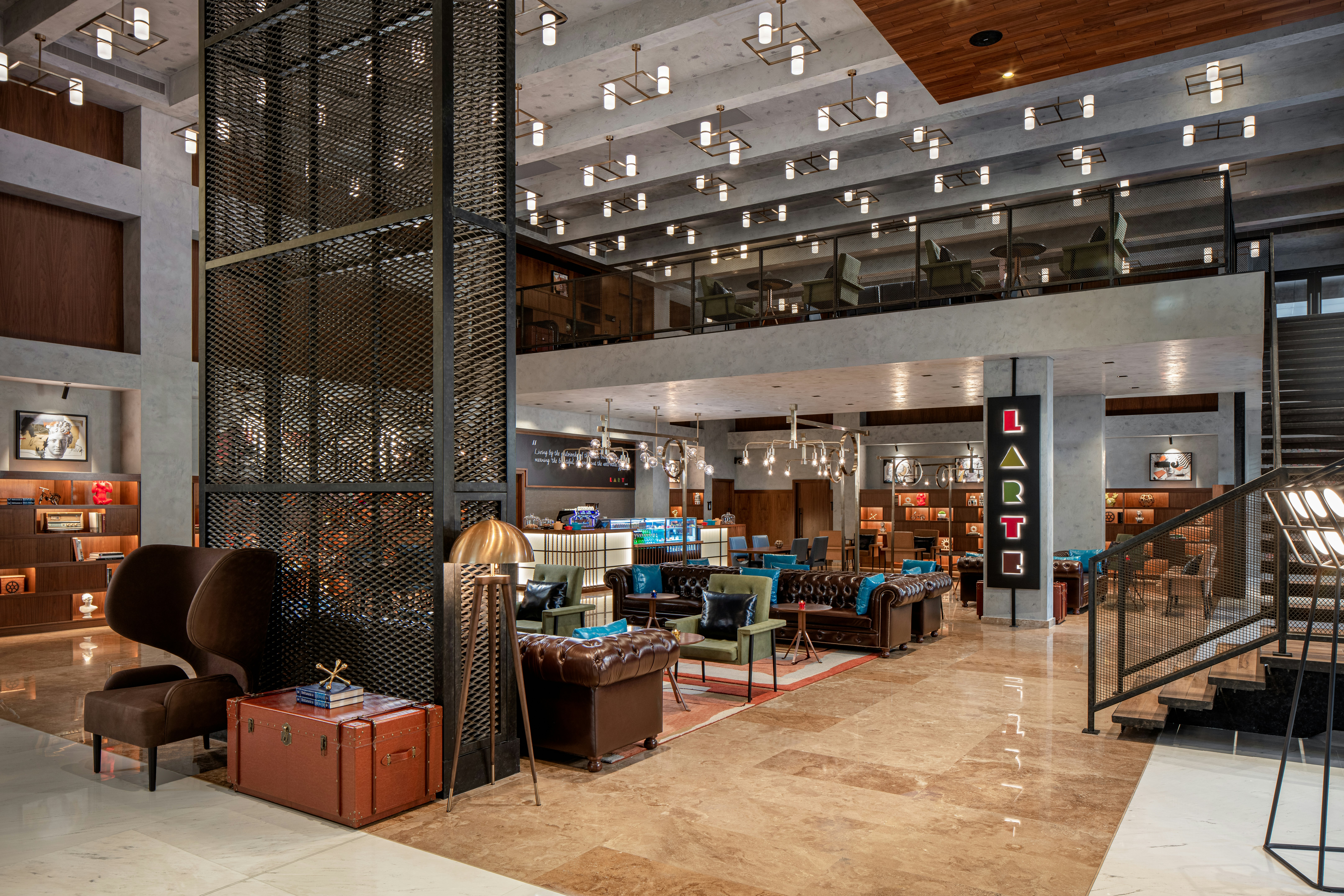 DoubleTree by Hilton Dubai M square Hotel and Residences 24/34
