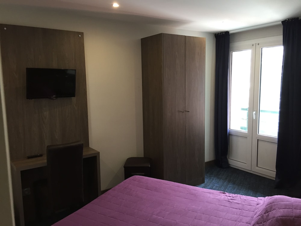Hotel Mont Brison 28/43