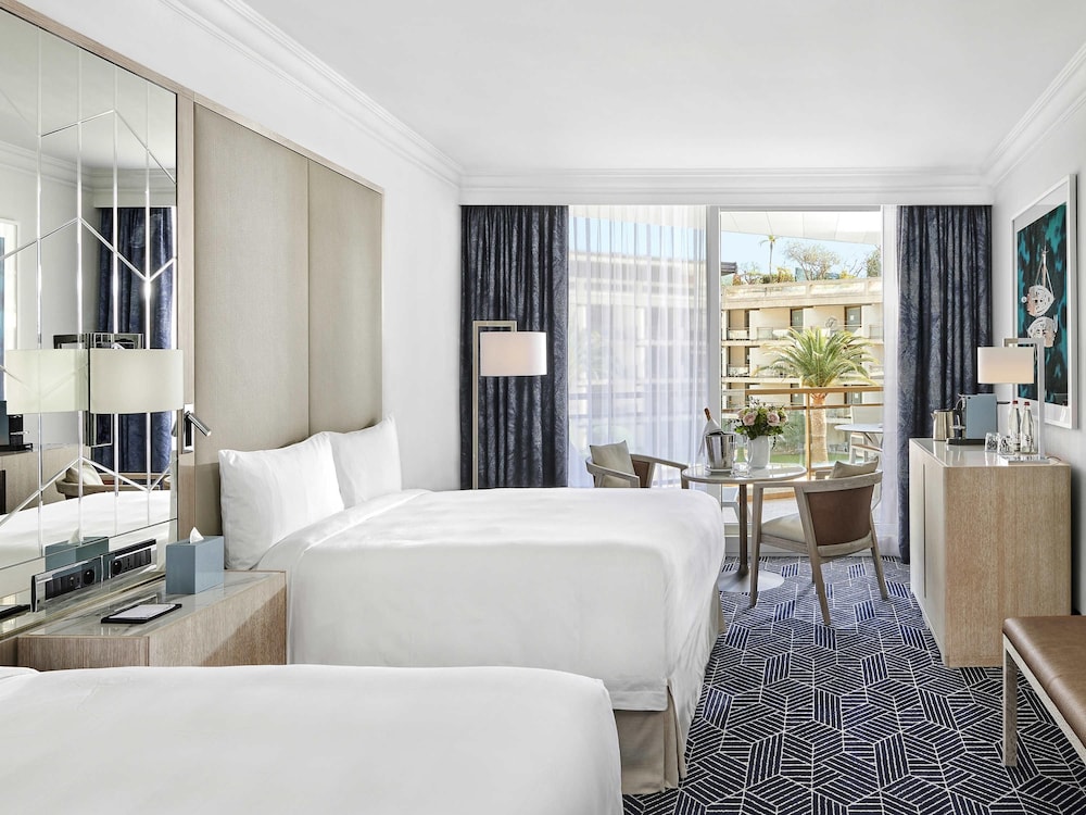Fairmont Monte Carlo 32/69