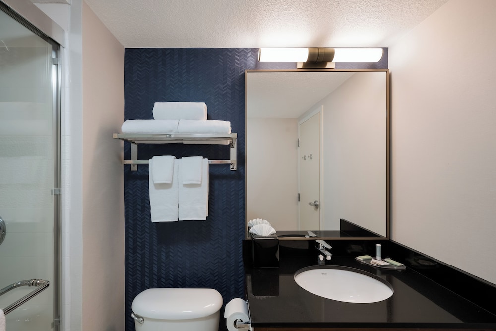 Fairfield Inn Boston Tewksbury Andover 35/44