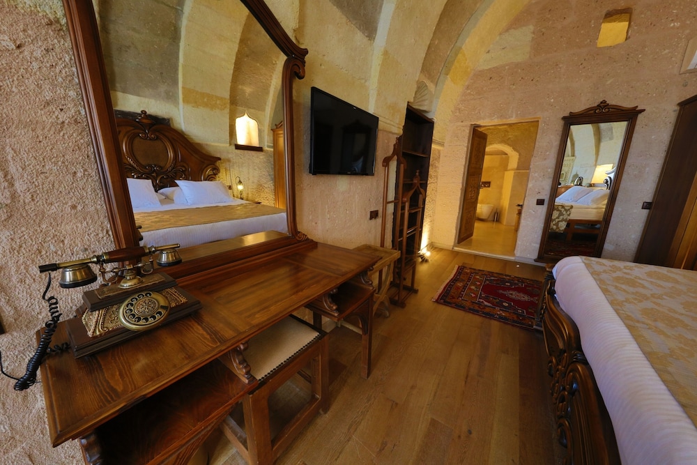 Eyes Of Cappadocia Cave Hotel 24/81