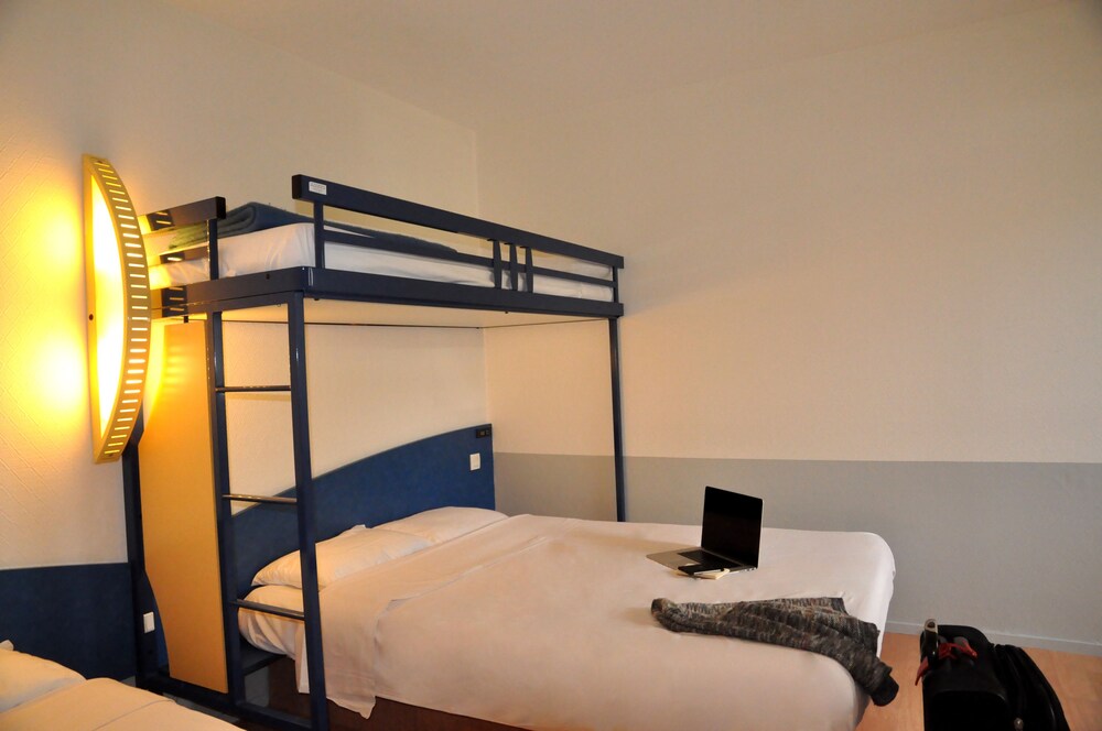 Ibis Budget Rennes Cesson 30/63