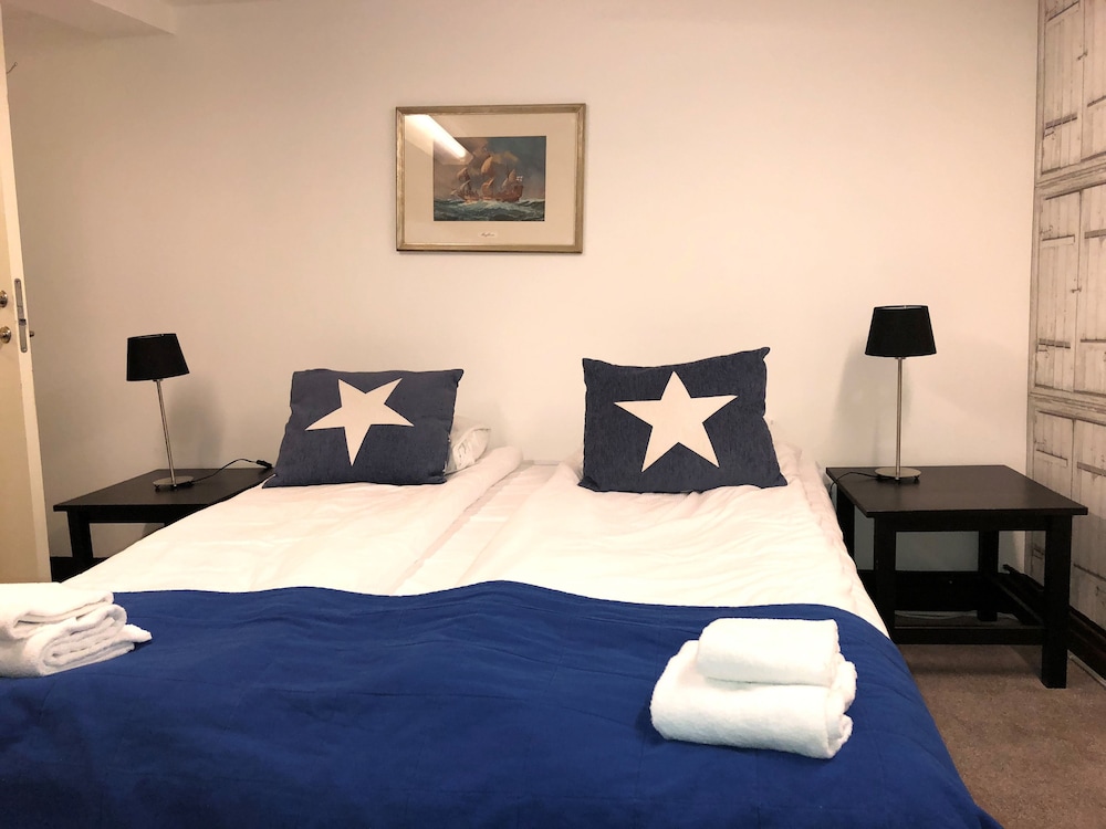 ECONOMY, DOUBLE BED, NO WINDOW