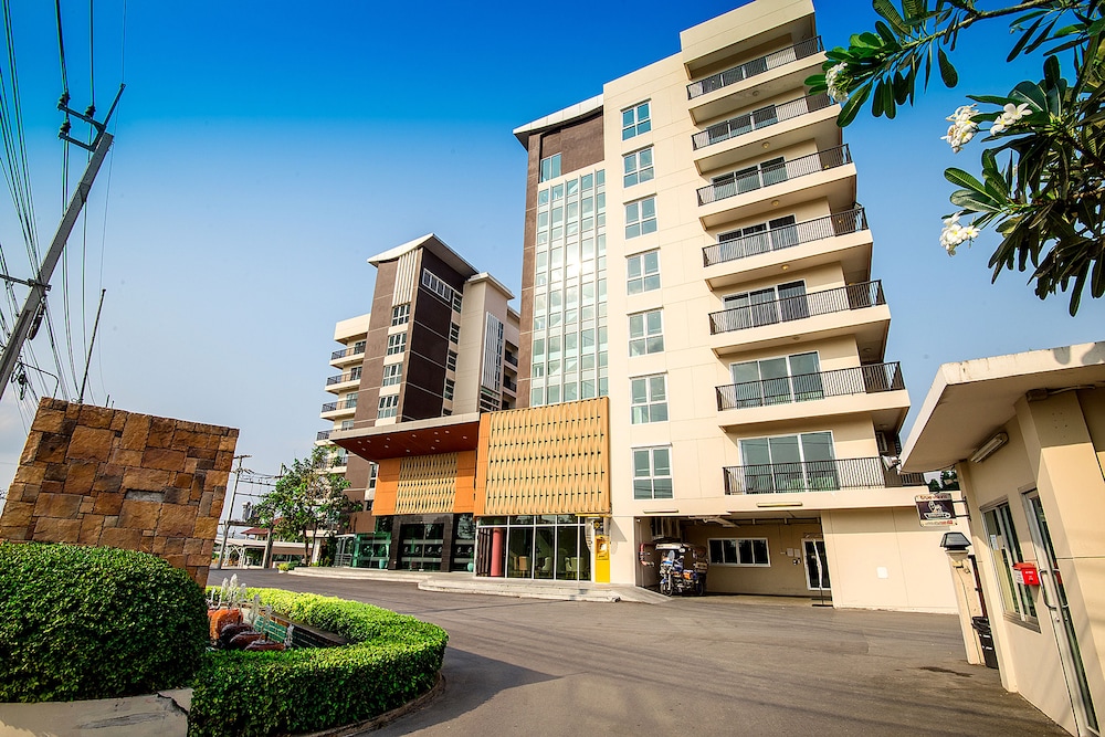 The Cotai Luxury Design Hotel 45/50