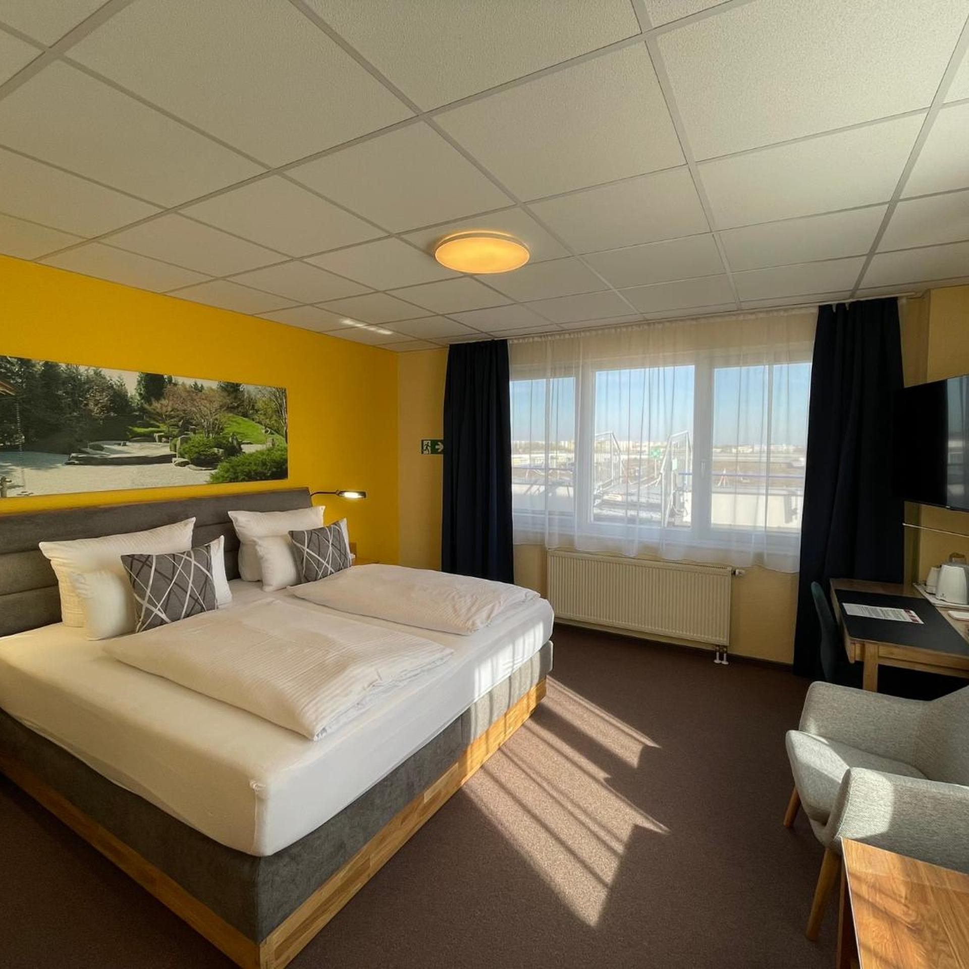 Parkhotel Marzahn 15/50