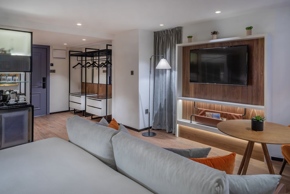 Melia White House 35/80
